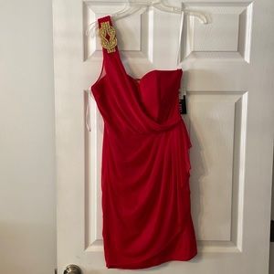 XSCAPE Red Dress size 8 it’s so beautiful and for special occasions brand new